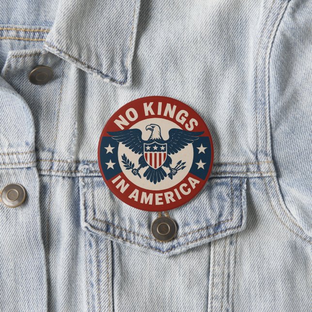 No Kings in America 7.5 Cm Round Badge (In Situ)