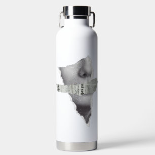 No News here.bw Water Bottle