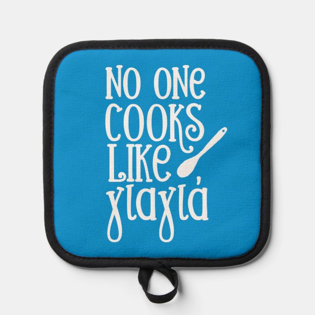 No one cooks like Yiayia Greek grandmother blue Pot Holder (Front)