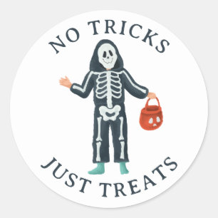 No Tricks Just Treats Halloween Cute Skeleton Classic Round Sticker