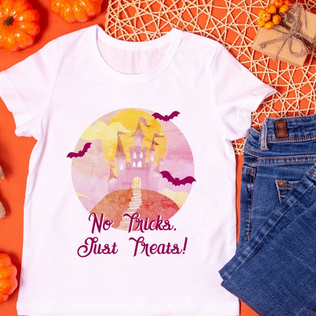 No Tricks Just Treats Spooky Castle Halloween T-Shirt (Creator Uploaded)