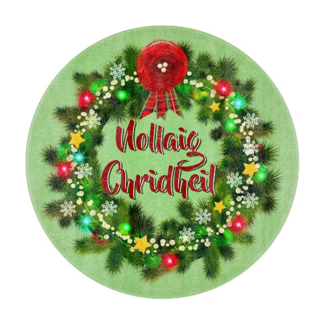 Nollaig Chridheil Scottish Christmas Cutting Board (Front)