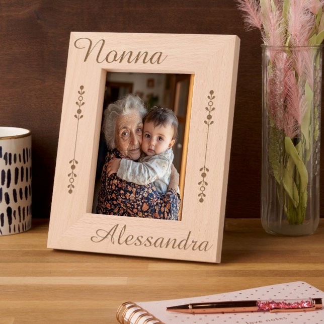 Nonna Personalized Etched Frames (Nonna (Grandma) Personalized Engraved Wooden Frame - Gift for Italian Grandmother)