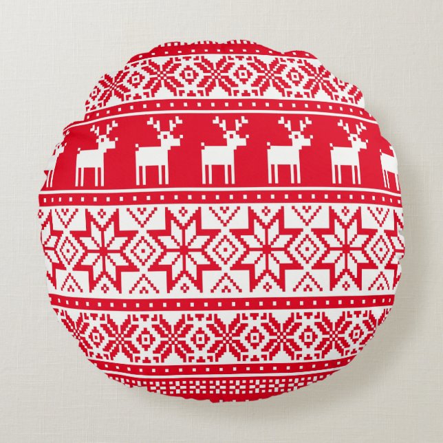 Nordic Snowflake Reindeer Ugly Christmas Sweater Round Cushion (Front)