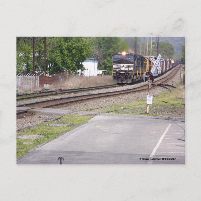 Norfolk Southern C-40-9W #9265 at Macungie Pa. Postcard (Front)
