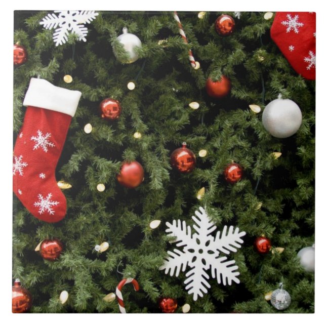 North America. Christmas decorations on tree. 2 Tile (Front)