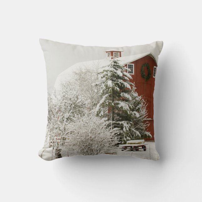 North America, USA, WA, Whidbey Island. Cushion (Front)