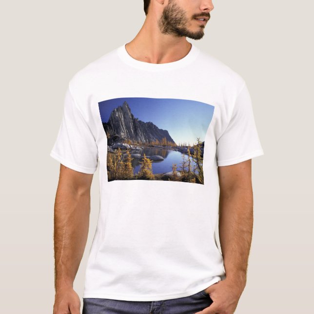 North America, USA, Washington, Enchantment T-Shirt (Front)