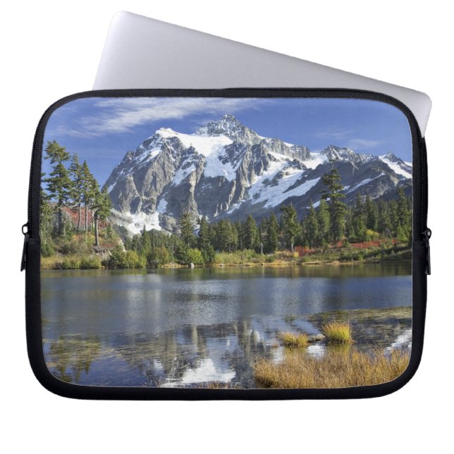 North America, Washington, Cascades. Mt. Shuksan Laptop Sleeve (Front)