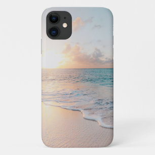 North Shore of Oahu, Hawaii iPhone 11 Case