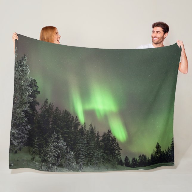 NORTHERN LIGHTS FLEECE BLANKET (In Situ)