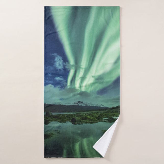 Northern Lights Norway Bath Towel (Bath Towel)