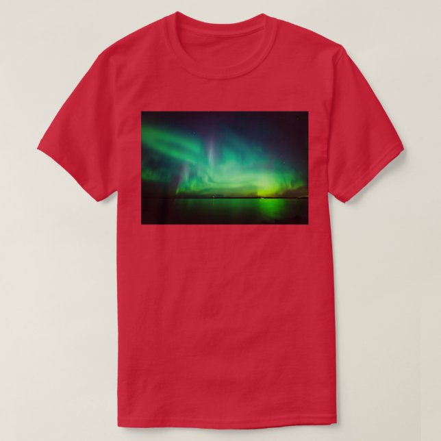 Northern lights over lake T-Shirt (Design Front)