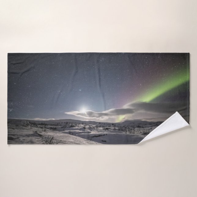 Northern Lights Scandinavia Bath Towel (Bath Towel)