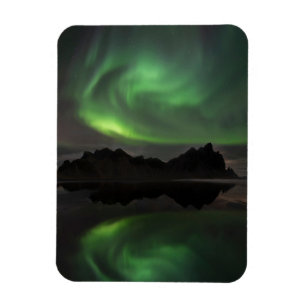 Northern Lights   Vestrahorn Beach Hofn, Iceland Magnet