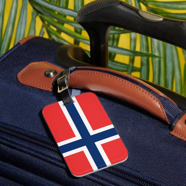 Norway Flag Luggage Tag (Front Insitu 1)