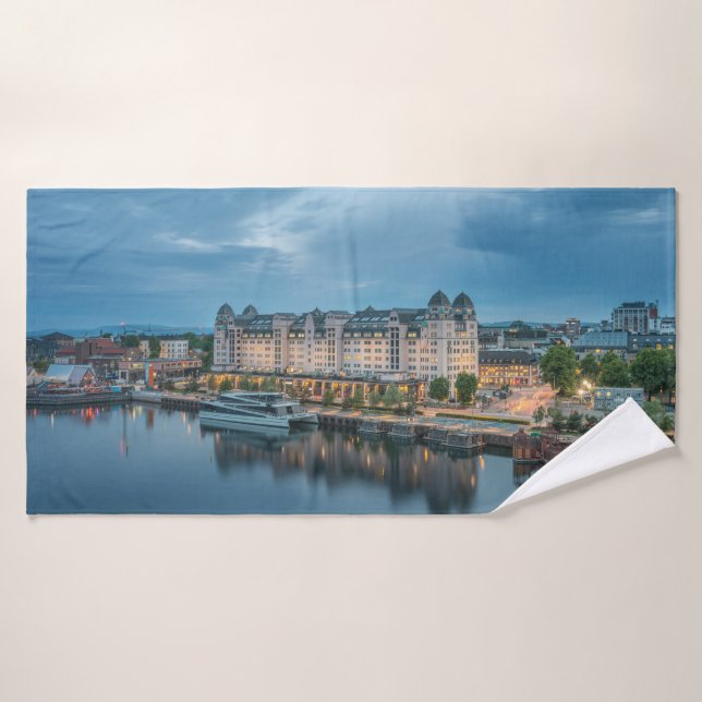 Norway Oslo Bath Towel (Bath Towel)