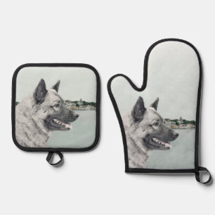 Norwegian Elkhound and Village Painting Dog Art Oven Mitt & Pot Holder Set
