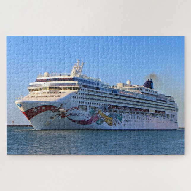 Norwegian Jewel cruise ship Jigsaw Puzzle (Horizontal)