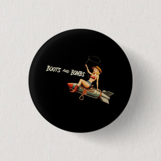 Nose Art Pinup Girl with Lasso  3 Cm Round Badge