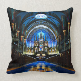 Notre Dame Basilica Cushion