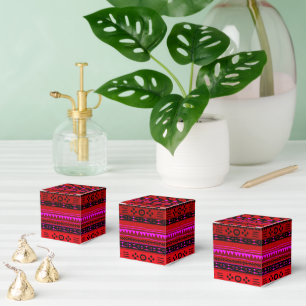Nouveaux Uhuru Design Favour Box
