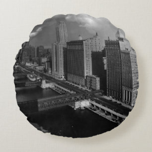 November 1939: The city of Chicago Round Cushion