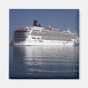 Nowegian Dawn Magnet