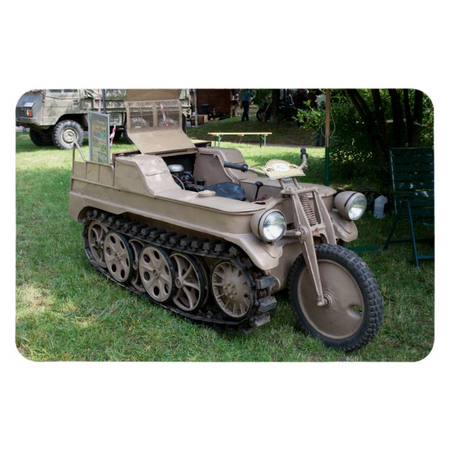 NSU Kettenkrad Magnet (Horizontal)