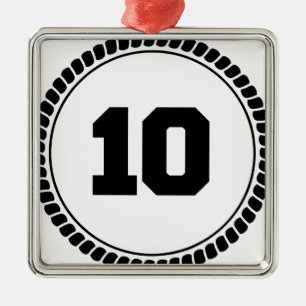 Number 10 circle metal tree decoration