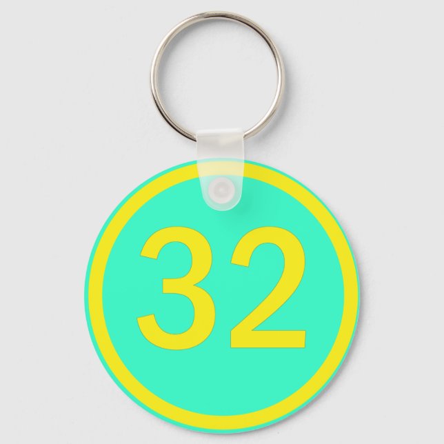 number 32 in a circle key ring (Front)