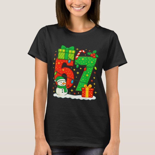 Number 67 Meme Matching Christmas Couple 67 Six Se T-Shirt (Front)