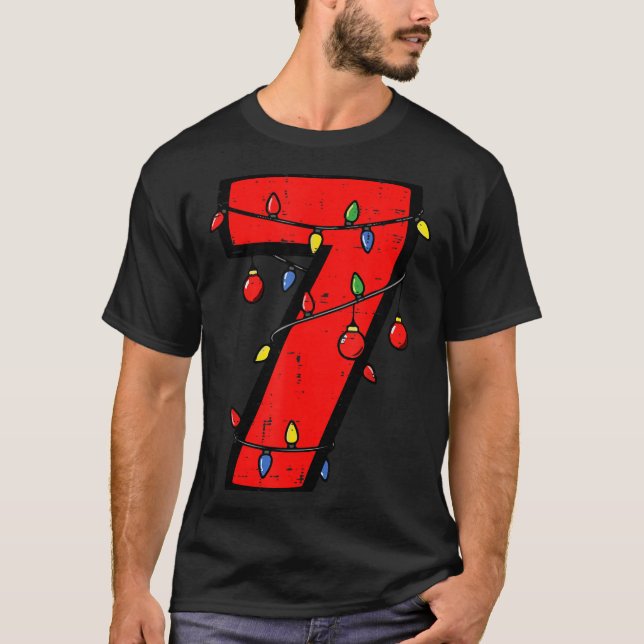 Number 7 Christmas 6 7 Matching 67 Meme Men Women  T-Shirt (Front)