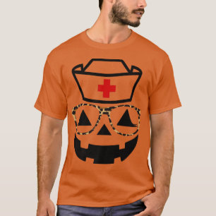 Nurse Jack O Lantern Halloween Pumpkin Face Leopar T-Shirt