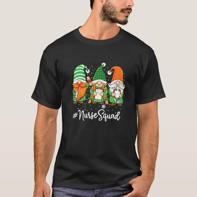 Nurse Life Cute Nurse Irish Gnomes Nurse St Patric T-Shirt (Front)