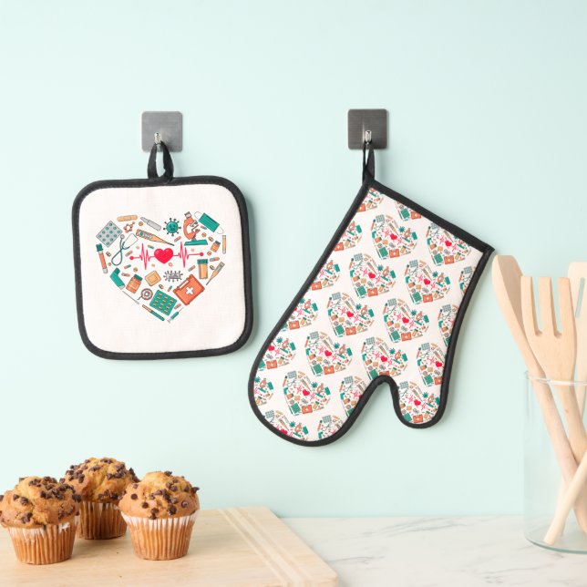 Nurse Nursing Heart Tool Oven Mitt & Pot Holder Set (Insitu(Hanging))