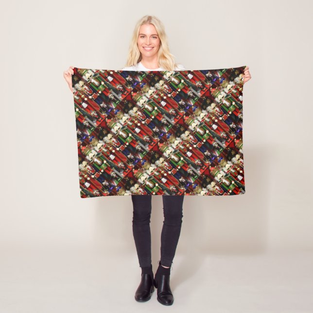  Nutcracker Soldiers Christmas Fleece Blanket (In Situ)