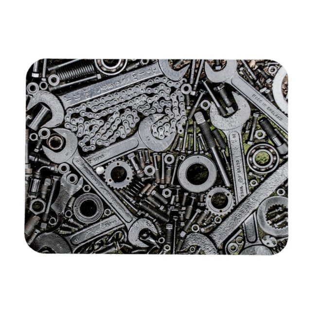 Nuts and Bolts Magnet (Horizontal)