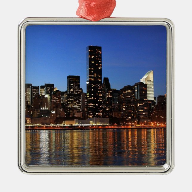 NYC New York City Manhattan Night Metal Tree Decoration (Front)