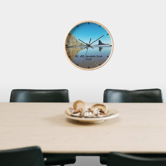 NZ AKL Anawhata Beach Hiking Memory Clock