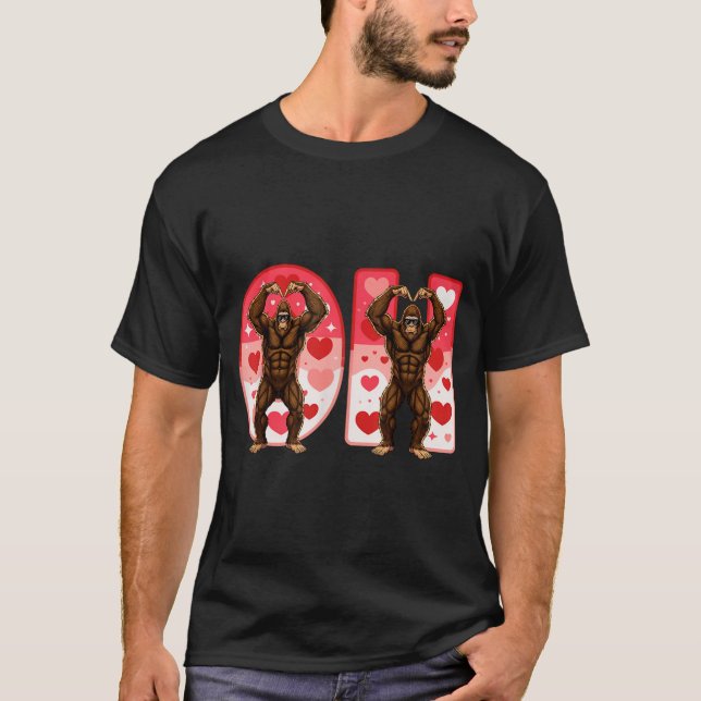 O-h Couples Matching Funny Bigfoot In Midwestern V T-Shirt (Front)