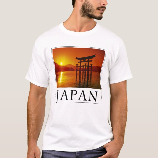O-Torii Gate, Itsukushima Shrine | Miyajima, Japan T-Shirt (Front)