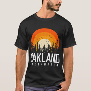 Oakland California CA Vintage 70s 80s 90s Retro T-Shirt