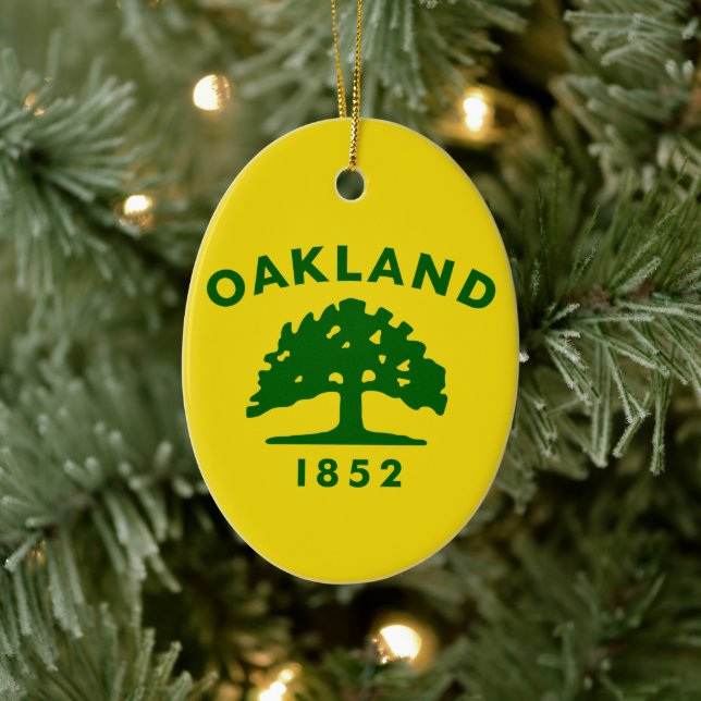 Oakland Flag, California Ceramic Tree Decoration (Tree)