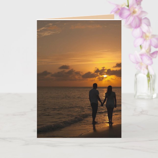 OCEAN BEACH ROMANTIC LOVE YOU HOLDING HANDS CARD (Orchid)