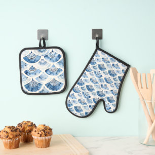 Ocean Blue Watercolor Geometric Gradient Art Deco Oven Mitt & Pot Holder Set