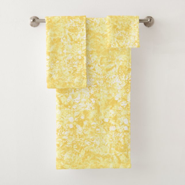 Ocean Bubbles & Current Yellow Towel Set (Insitu)