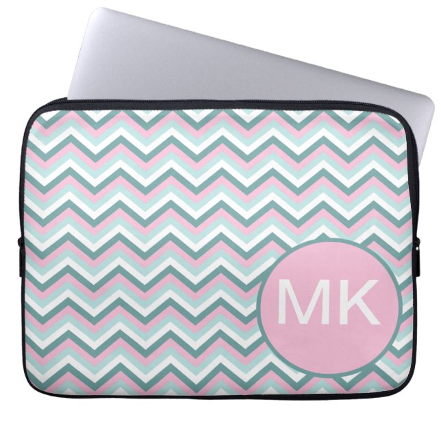 Ocean Mist Chevron Pattern Laptop Sleeve (Front)