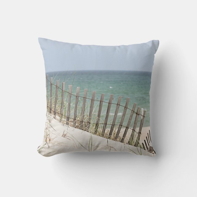 Ocean photo cushion (Front)