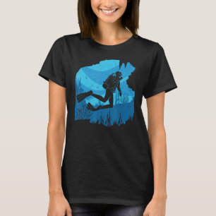 Ocean Scuba Diver Underwater Swimming Dive Diving T-Shirt